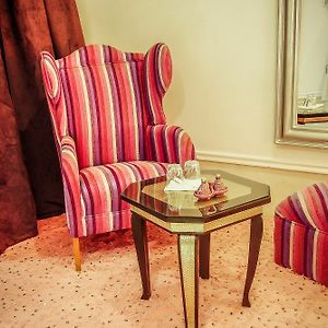 Suite met een Queen Size Bed